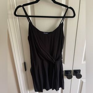 Black romper with pockets